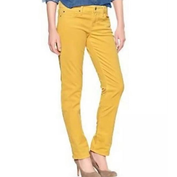 gap yellow pants